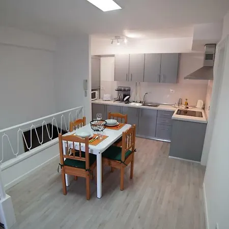 Amplio Y Centrico Apartamento *